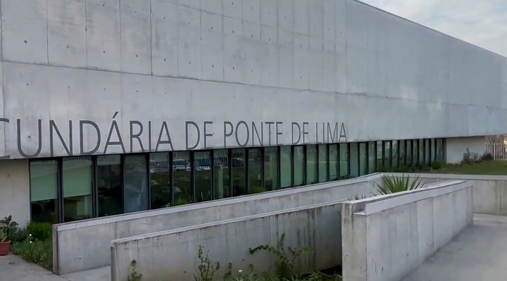 Escola Secundária de Ponte de Lima